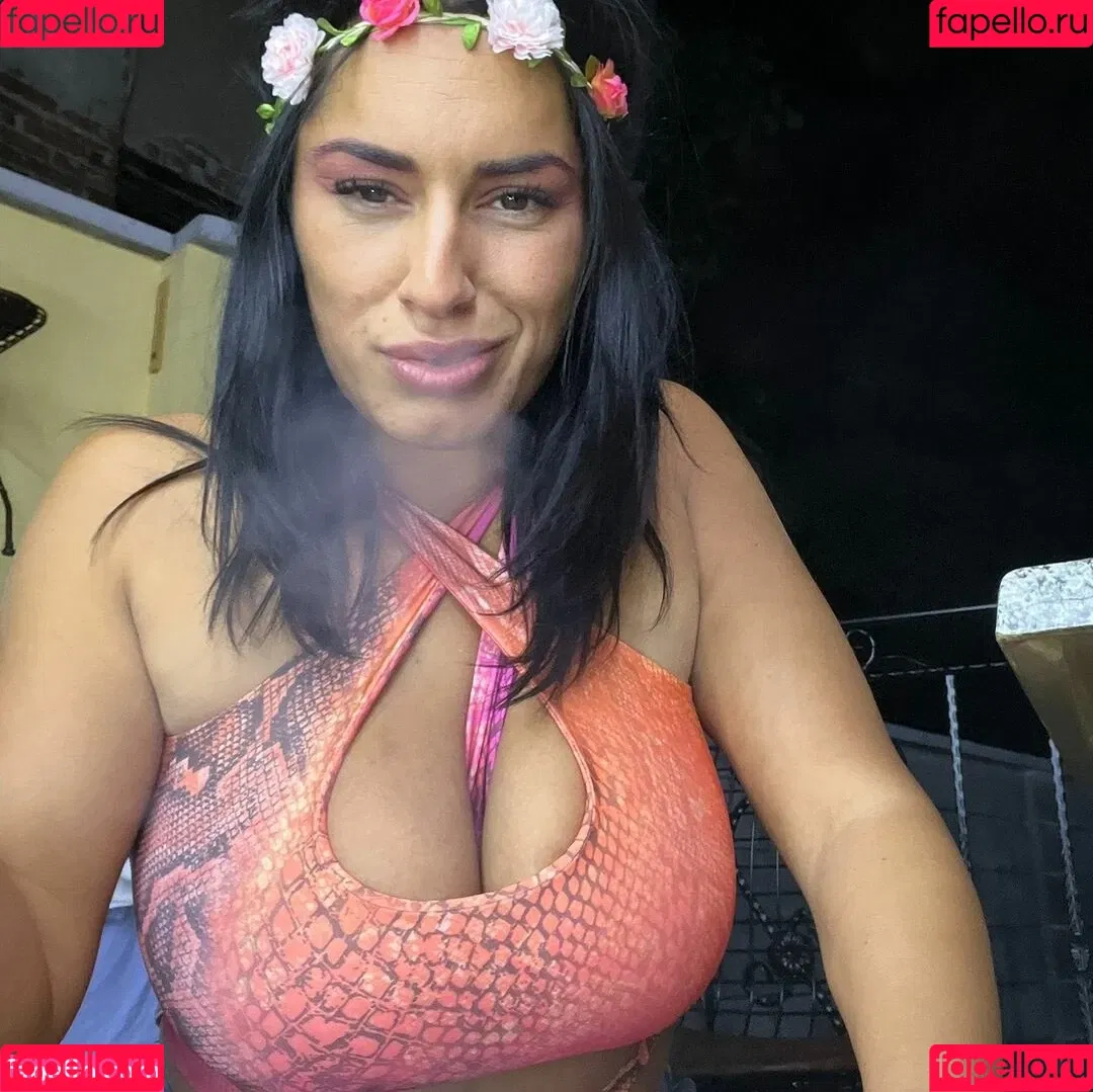 Giulia Daqna Onlyfans Photo Gallery 