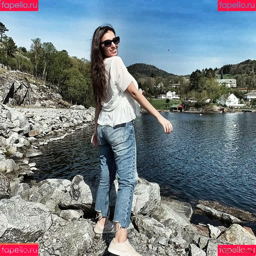 Giulia Daqna Onlyfans Photo Gallery 
