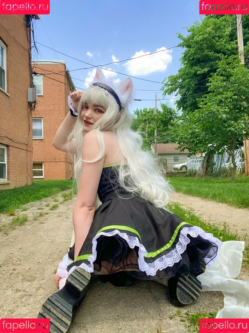 elle.chu Onlyfans Photo Gallery 