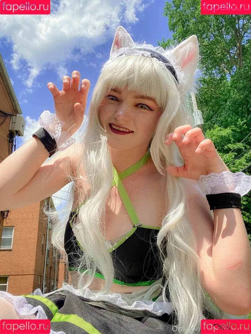 elle.chu Onlyfans Photo Gallery 