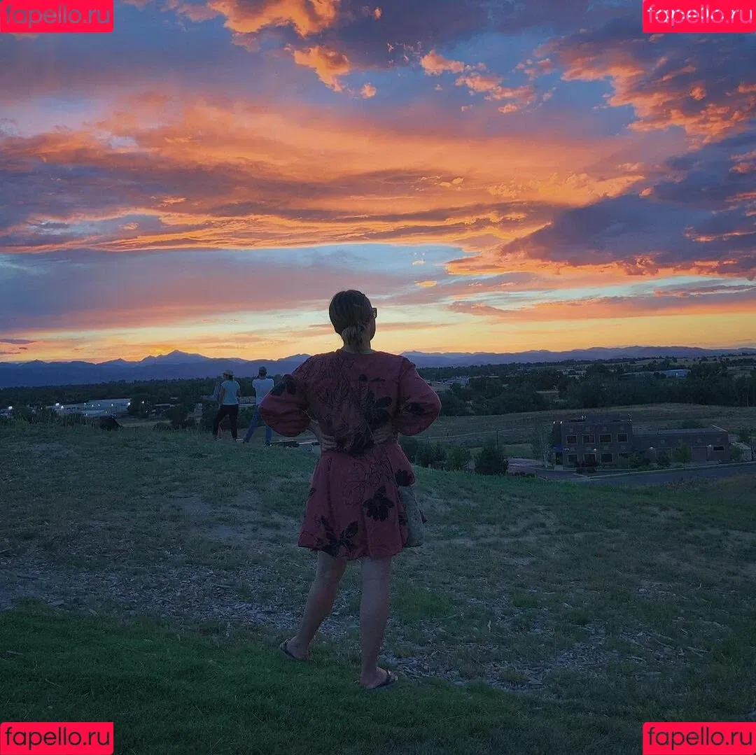 Sunny Brooke Onlyfans Photo Gallery 