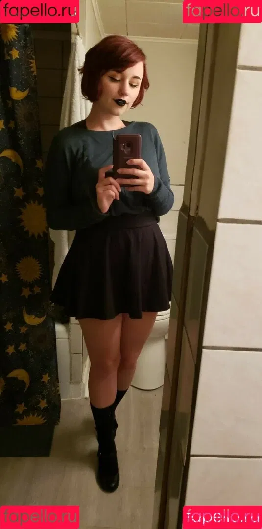 MidnightVulpi Onlyfans Photo Gallery 
