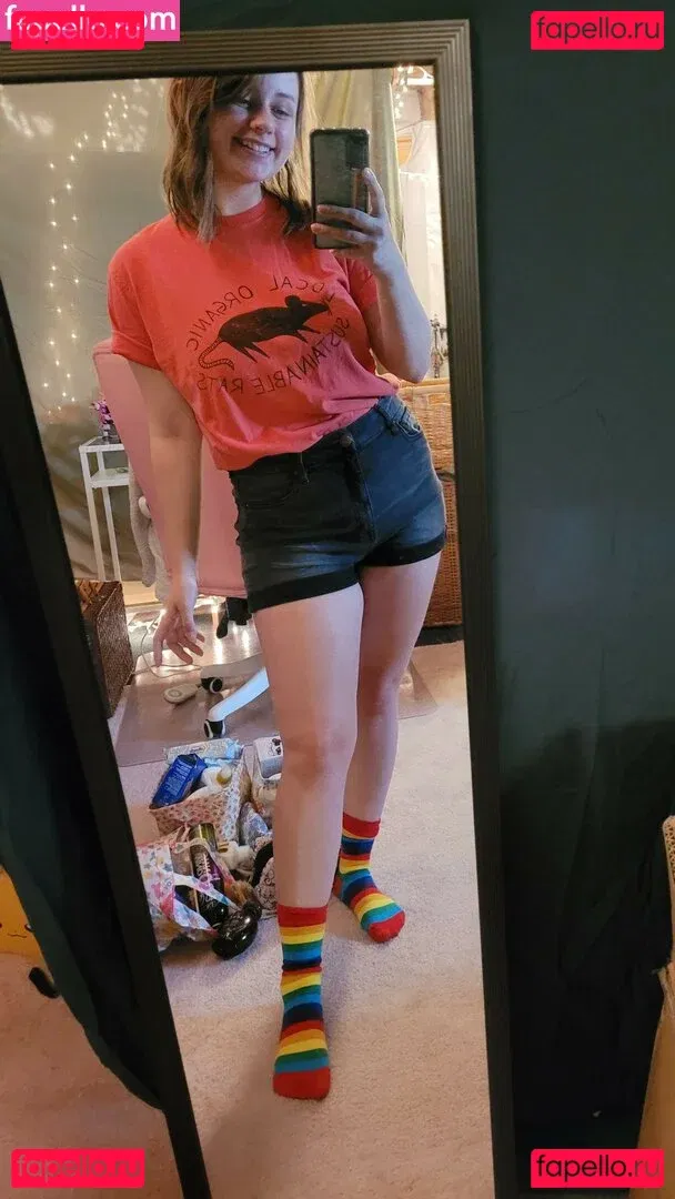 MidnightVulpi Onlyfans Photo Gallery 