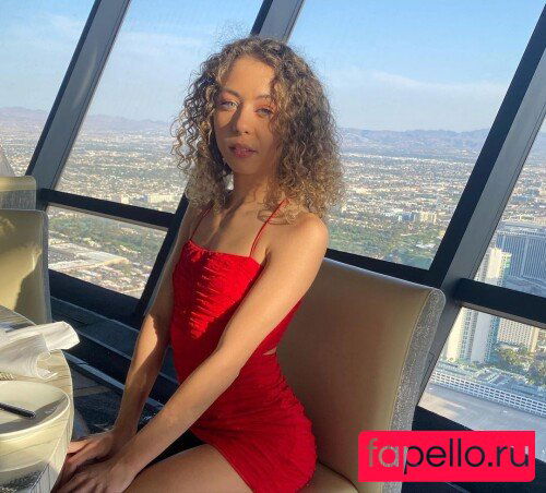 Allie Addison Onlyfans Photo Gallery 