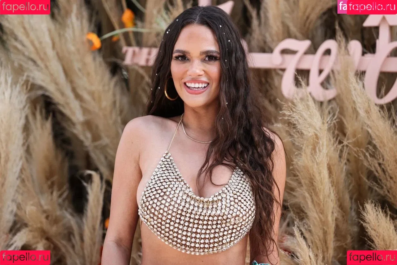 Madison Pettis Onlyfans Photo Gallery 