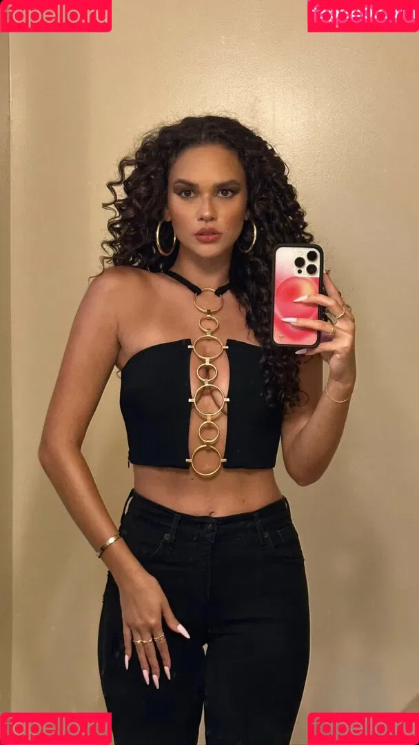 Madison Pettis Onlyfans Photo Gallery 