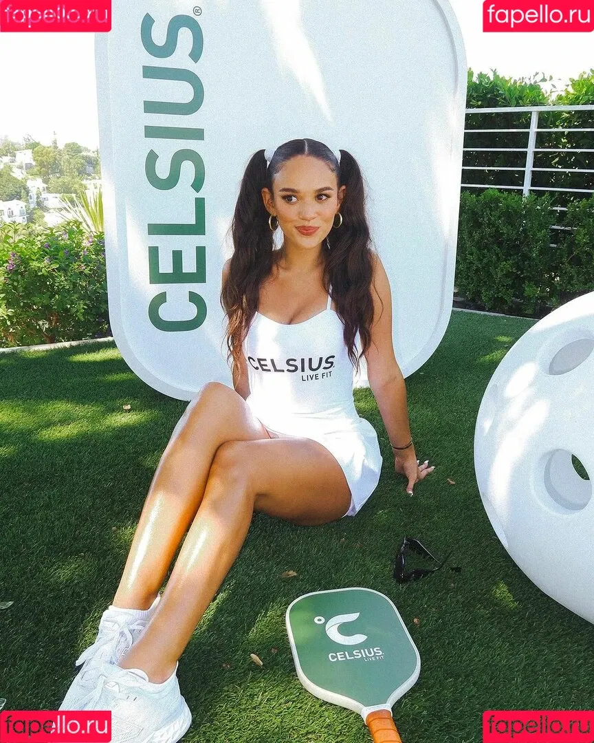 Madison Pettis Onlyfans Photo Gallery 