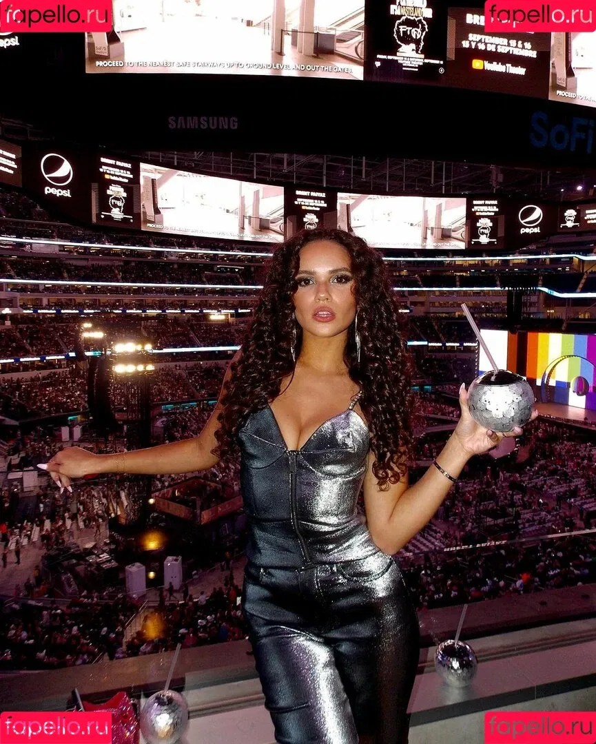Madison Pettis Onlyfans Photo Gallery 