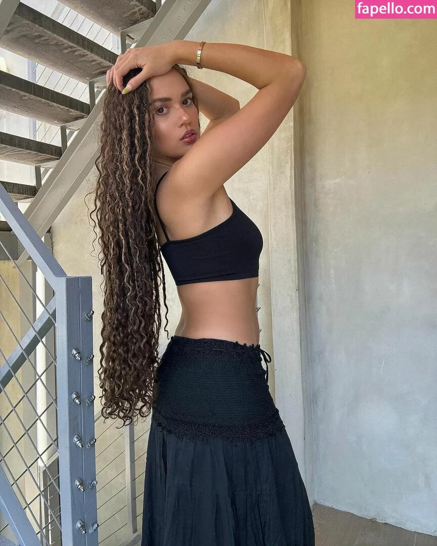 Madison Pettis Onlyfans Photo Gallery 