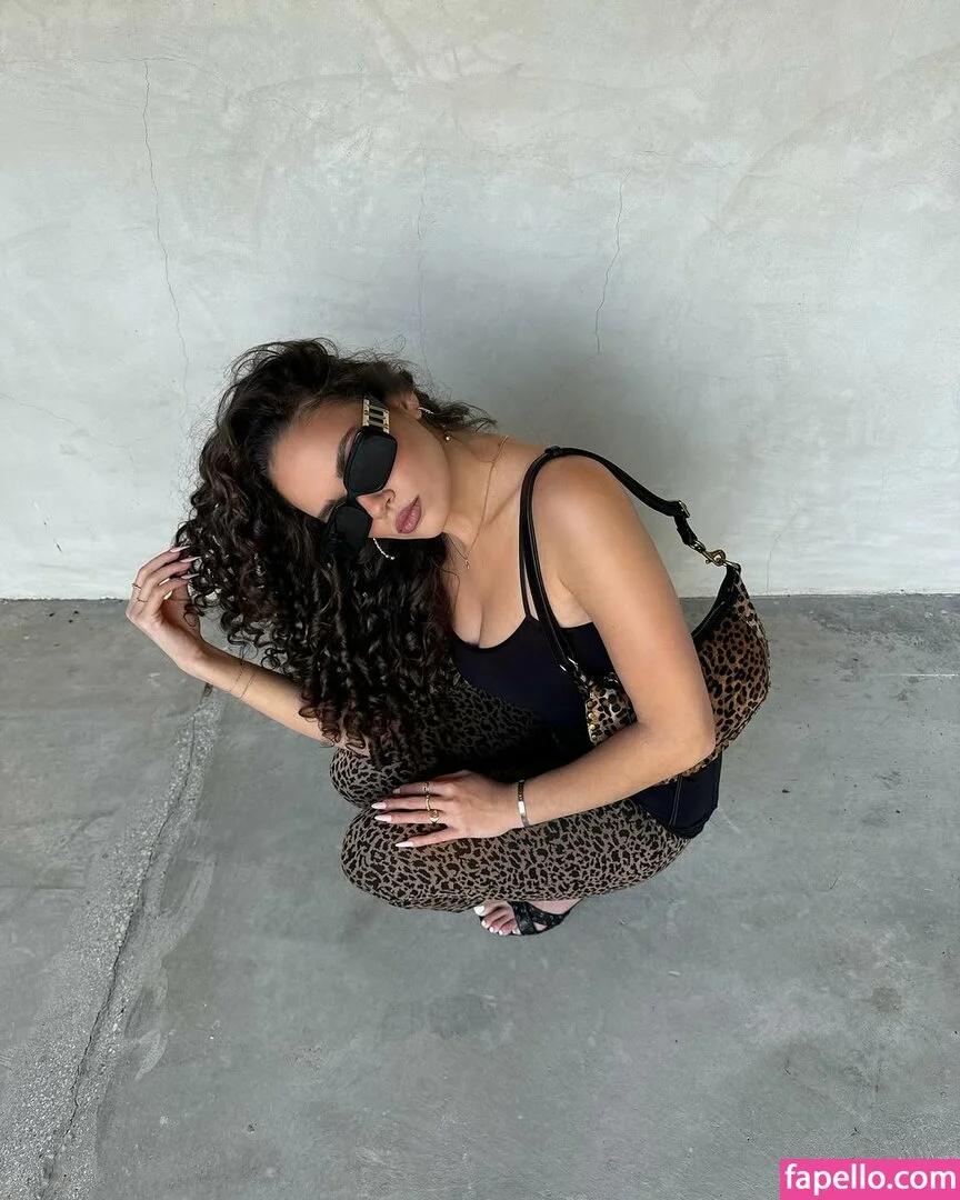 Madison Pettis Onlyfans Photo Gallery 
