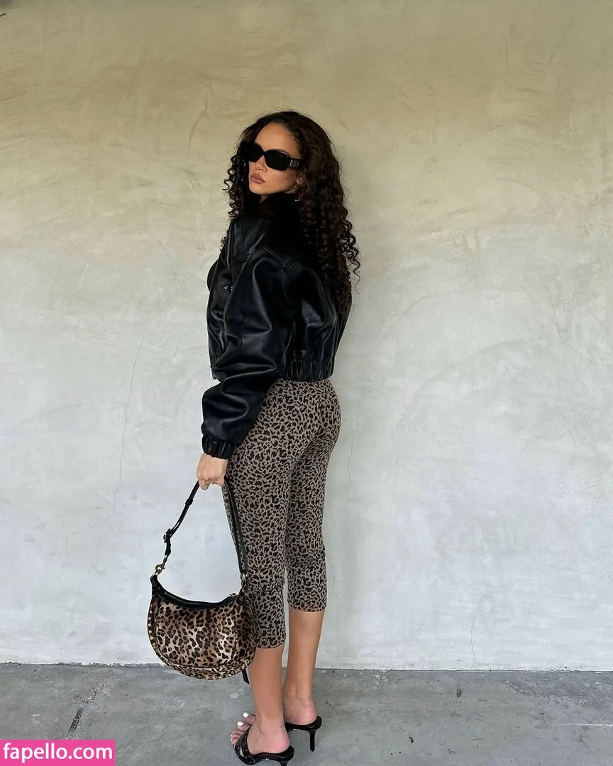 Madison Pettis Onlyfans Photo Gallery 
