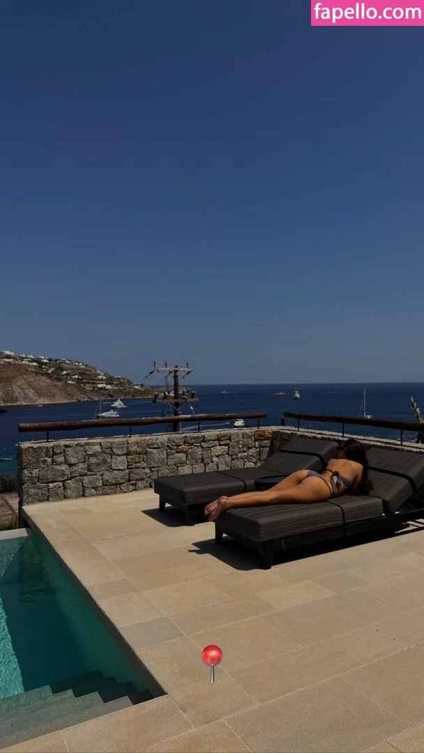 Madison Pettis Onlyfans Photo Gallery 