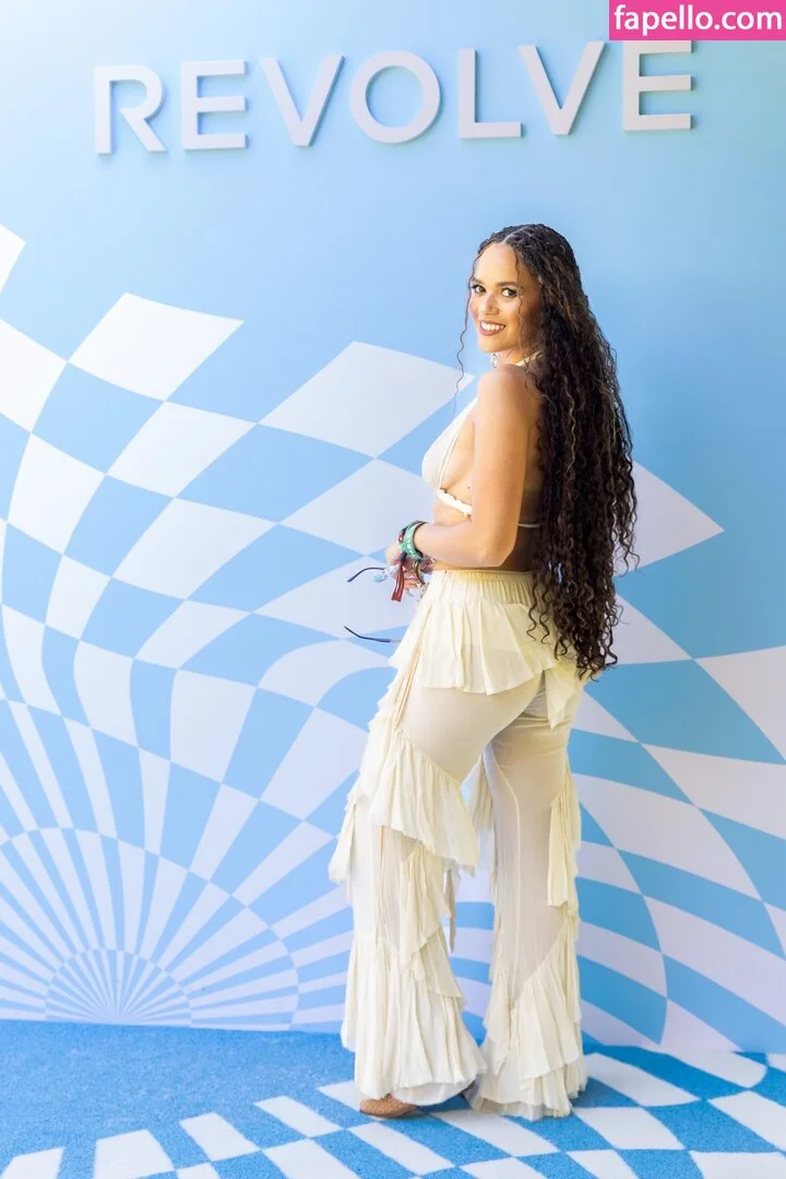 Madison Pettis Onlyfans Photo Gallery 