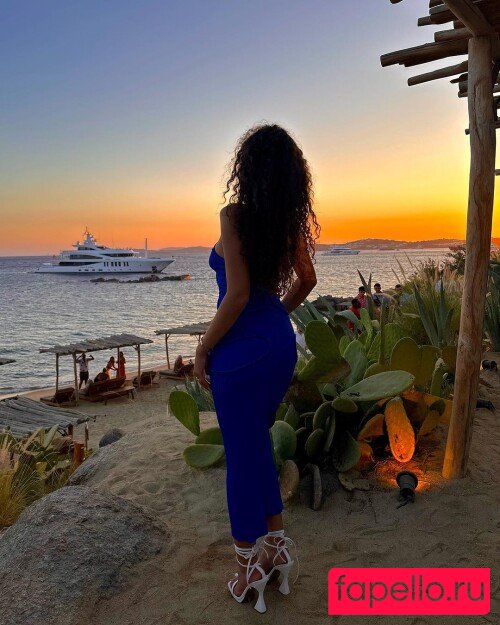 Madison Pettis Onlyfans Photo Gallery 