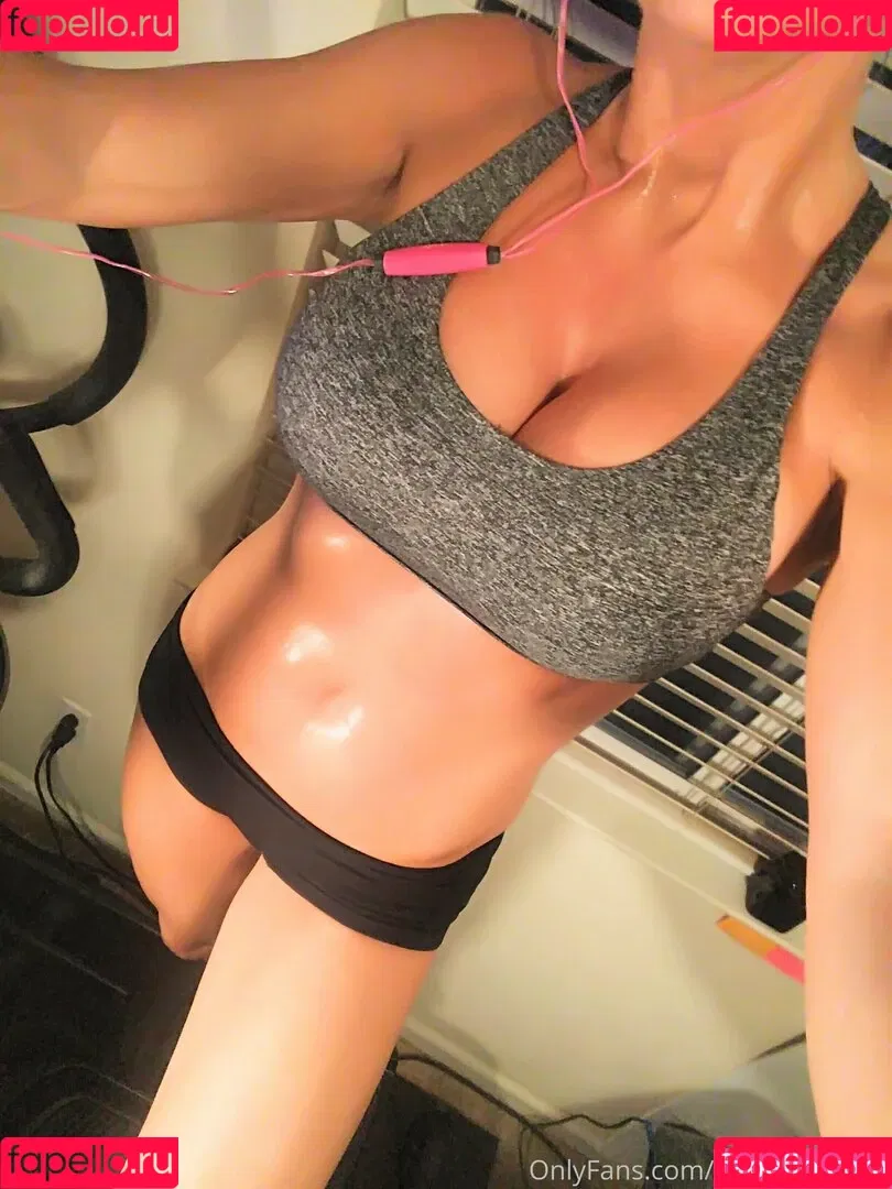 Tylene Buck Onlyfans Photo Gallery 