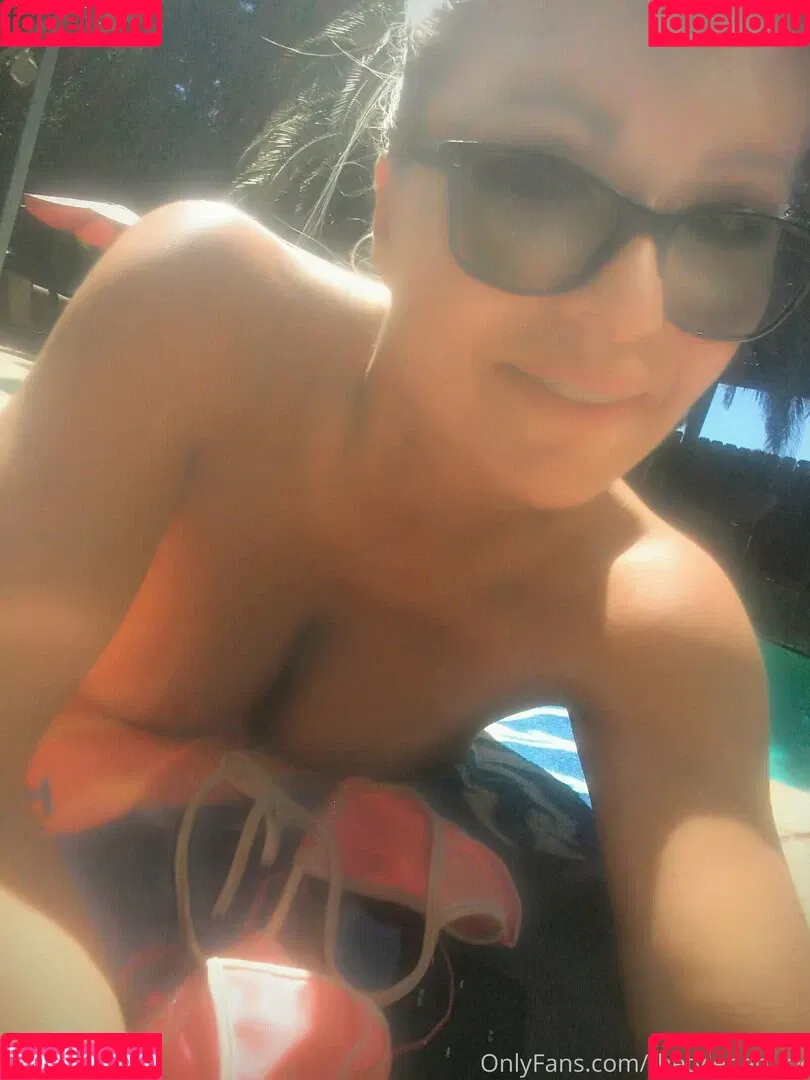 Tylene Buck Onlyfans Photo Gallery 