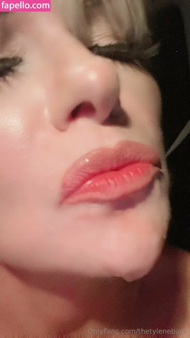 Tylene Buck Onlyfans Photo Gallery 