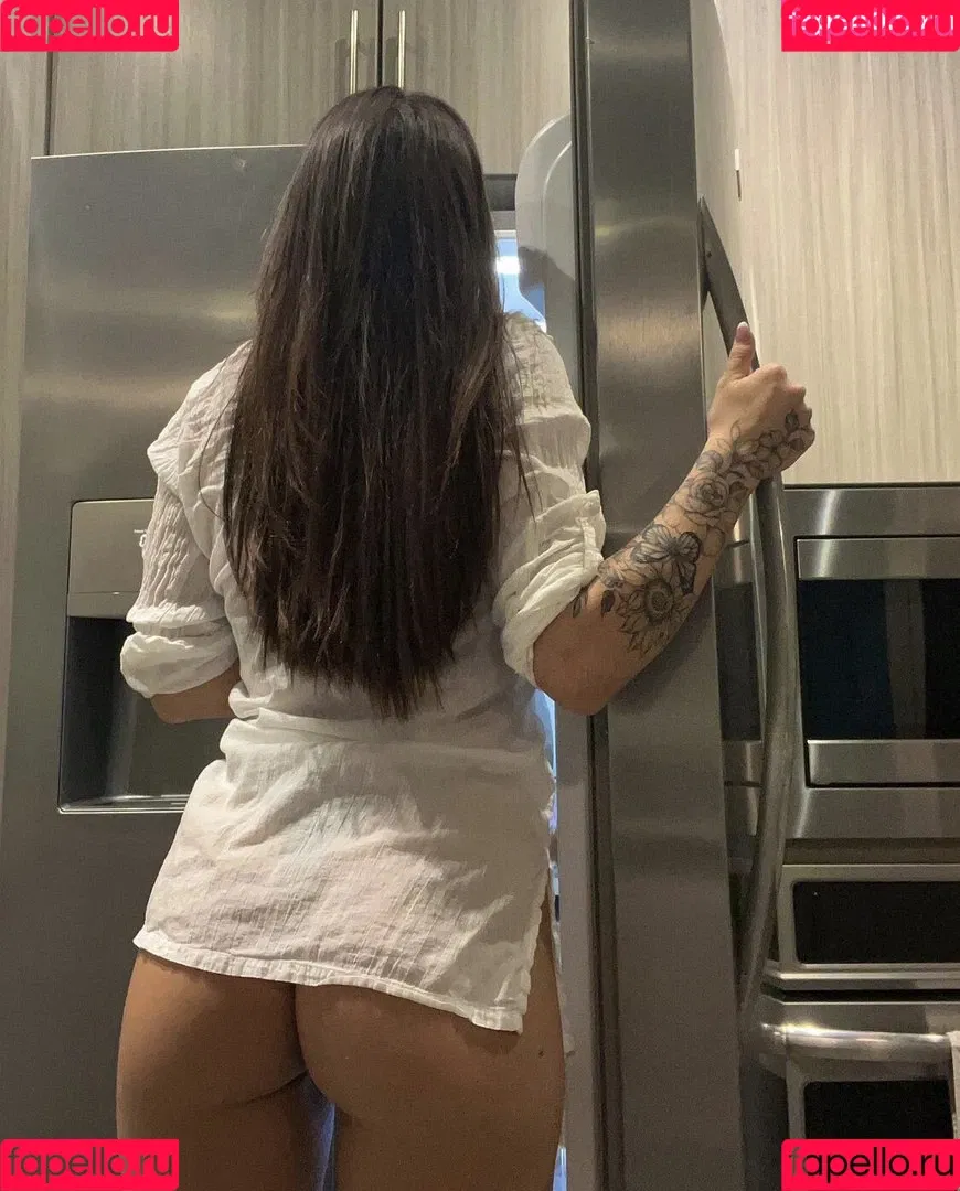 Mari Grace Onlyfans Photo Gallery 