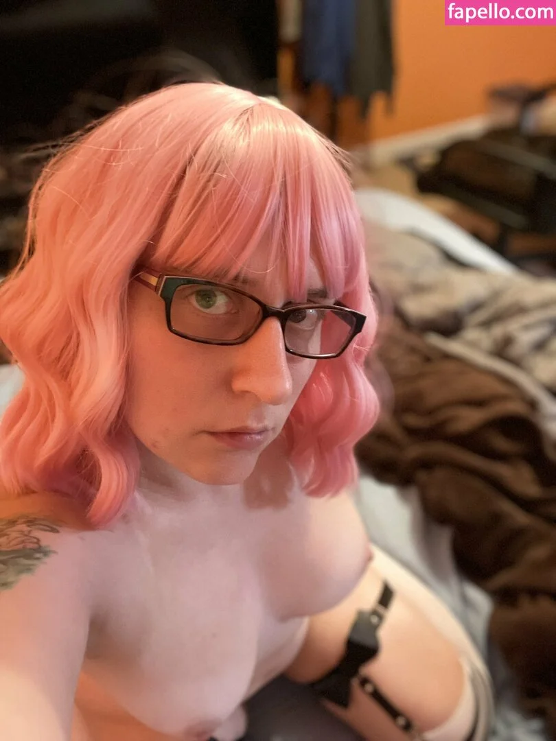 LyraLEWD Onlyfans Photo Gallery 