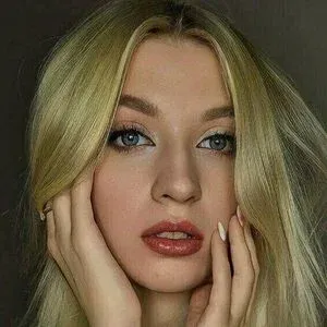 aliyarowefree Onlyfans Photo Gallery 