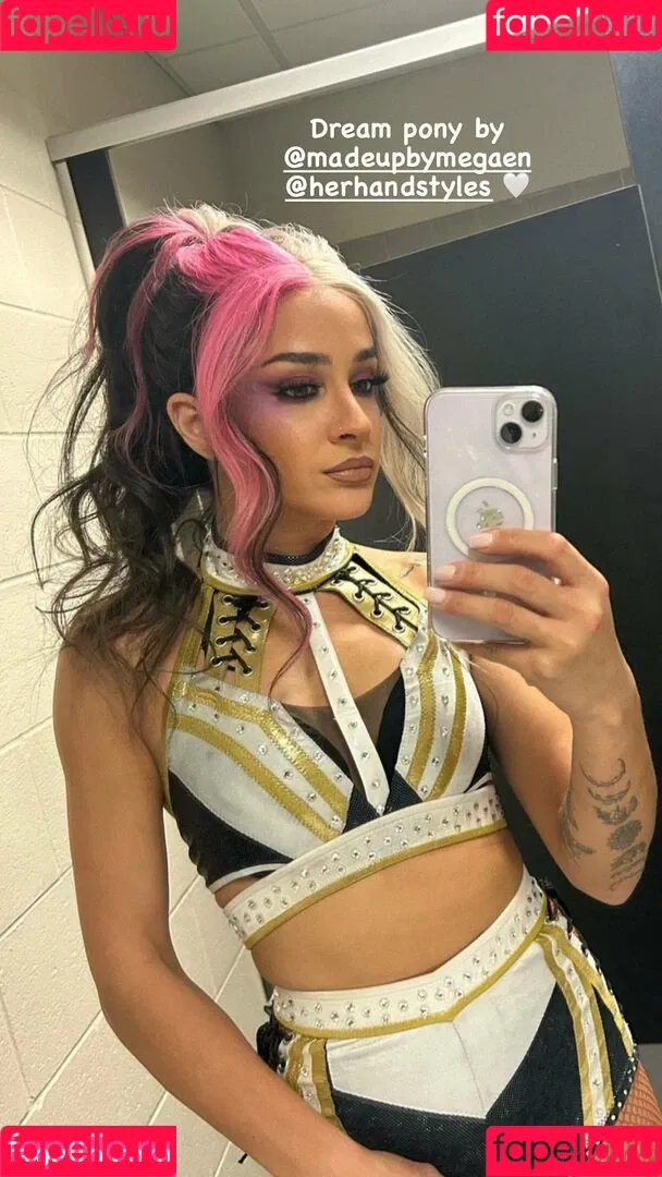Dakota Kai Onlyfans Photo Gallery 