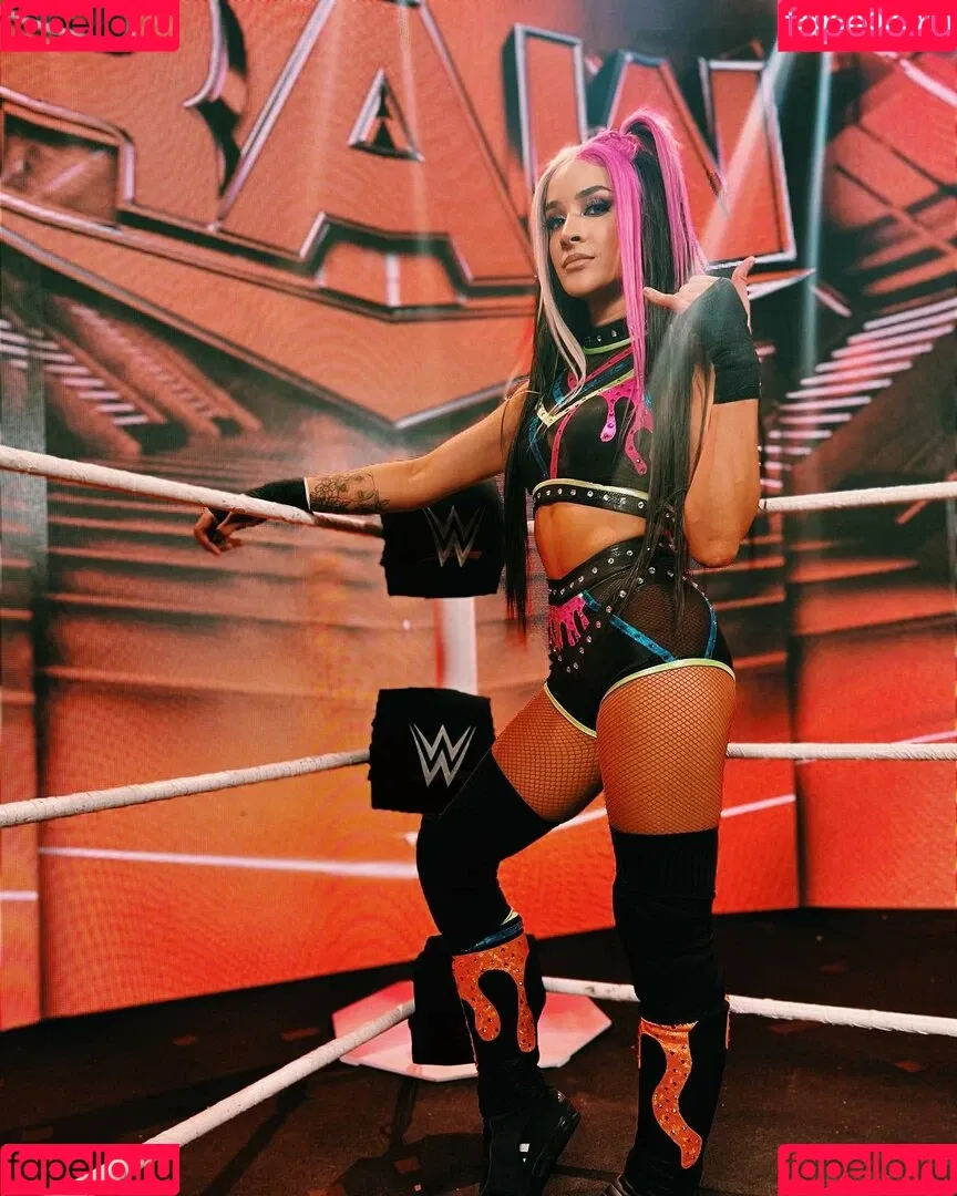Dakota Kai Onlyfans Photo Gallery 