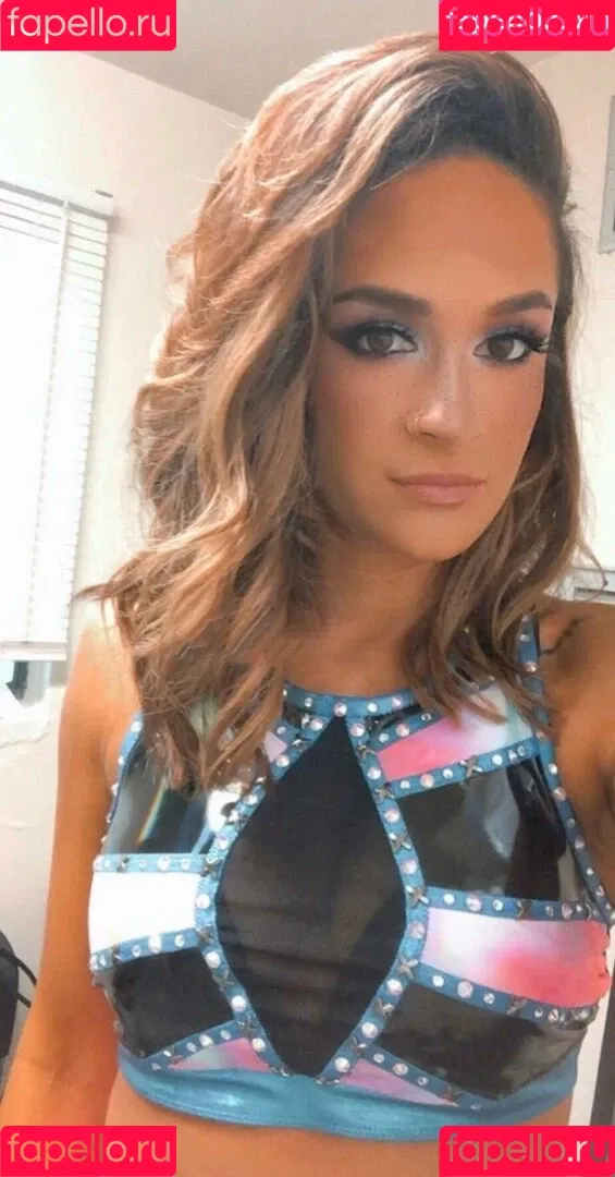 Dakota Kai Onlyfans Photo Gallery 