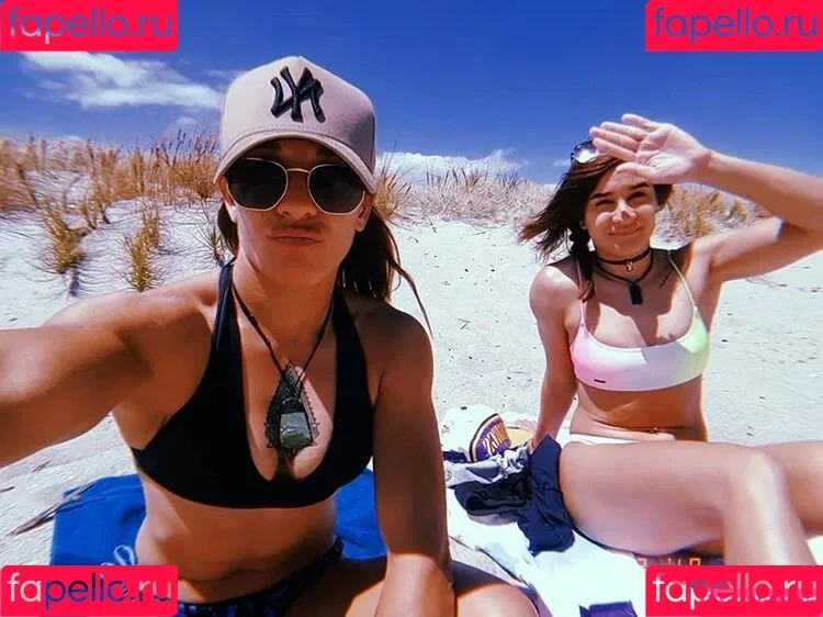 Dakota Kai Onlyfans Photo Gallery 