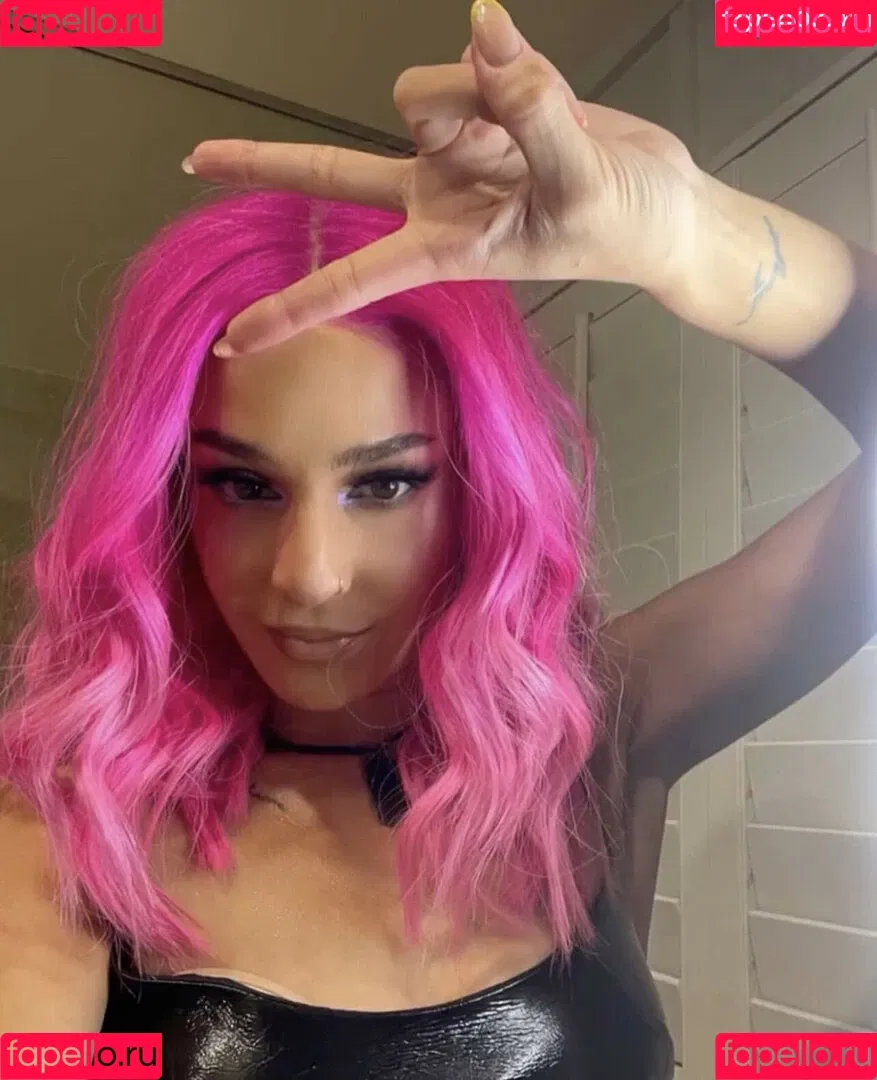 Dakota Kai Onlyfans Photo Gallery 