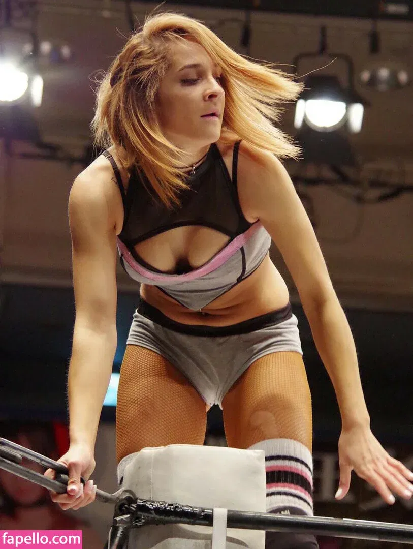 Dakota Kai Onlyfans Photo Gallery 