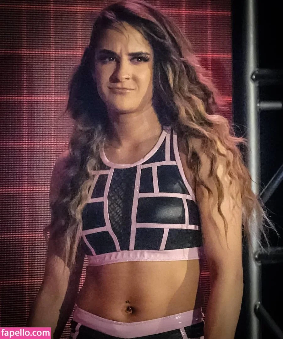 Dakota Kai Onlyfans Photo Gallery 