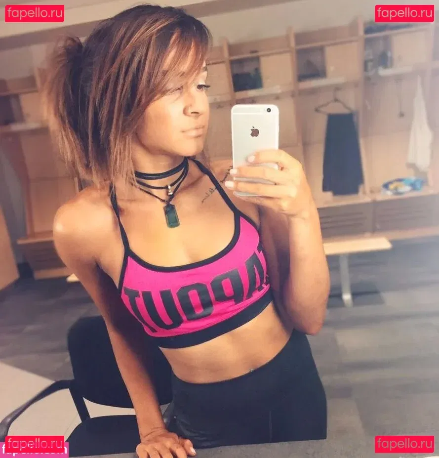 Dakota Kai Onlyfans Photo Gallery 