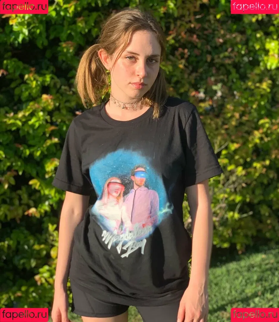 Mica Tenenbaum Onlyfans Photo Gallery 