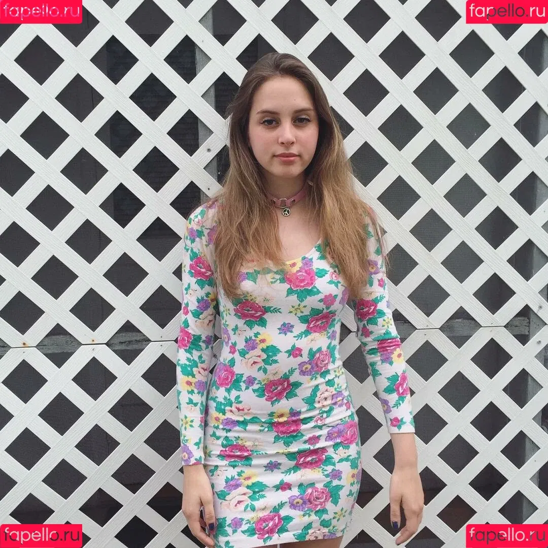 Mica Tenenbaum Onlyfans Photo Gallery 