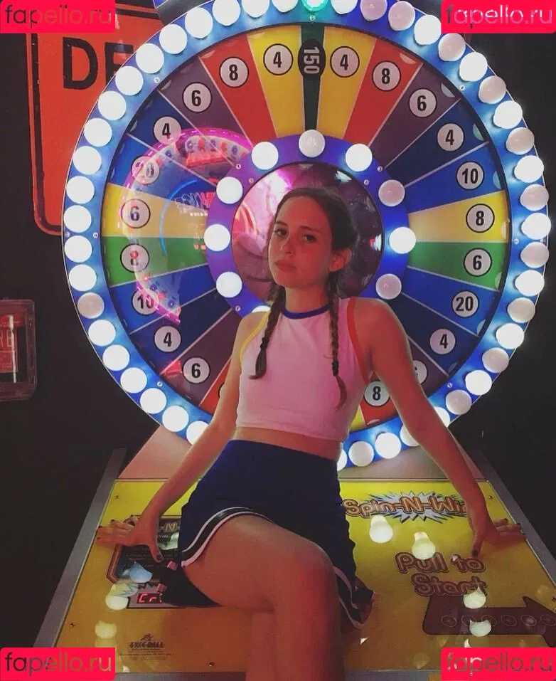 Mica Tenenbaum Onlyfans Photo Gallery 