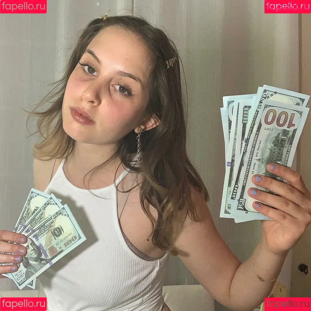 Mica Tenenbaum Onlyfans Photo Gallery 