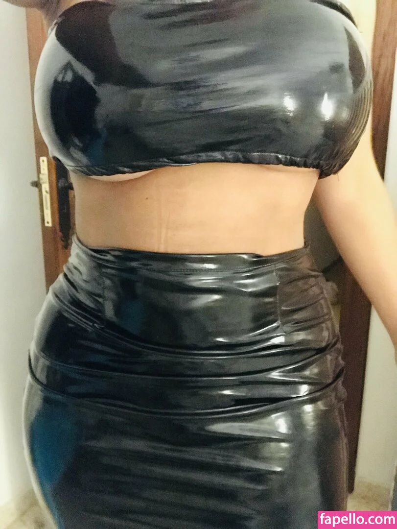 femdomfindom Onlyfans Photo Gallery 