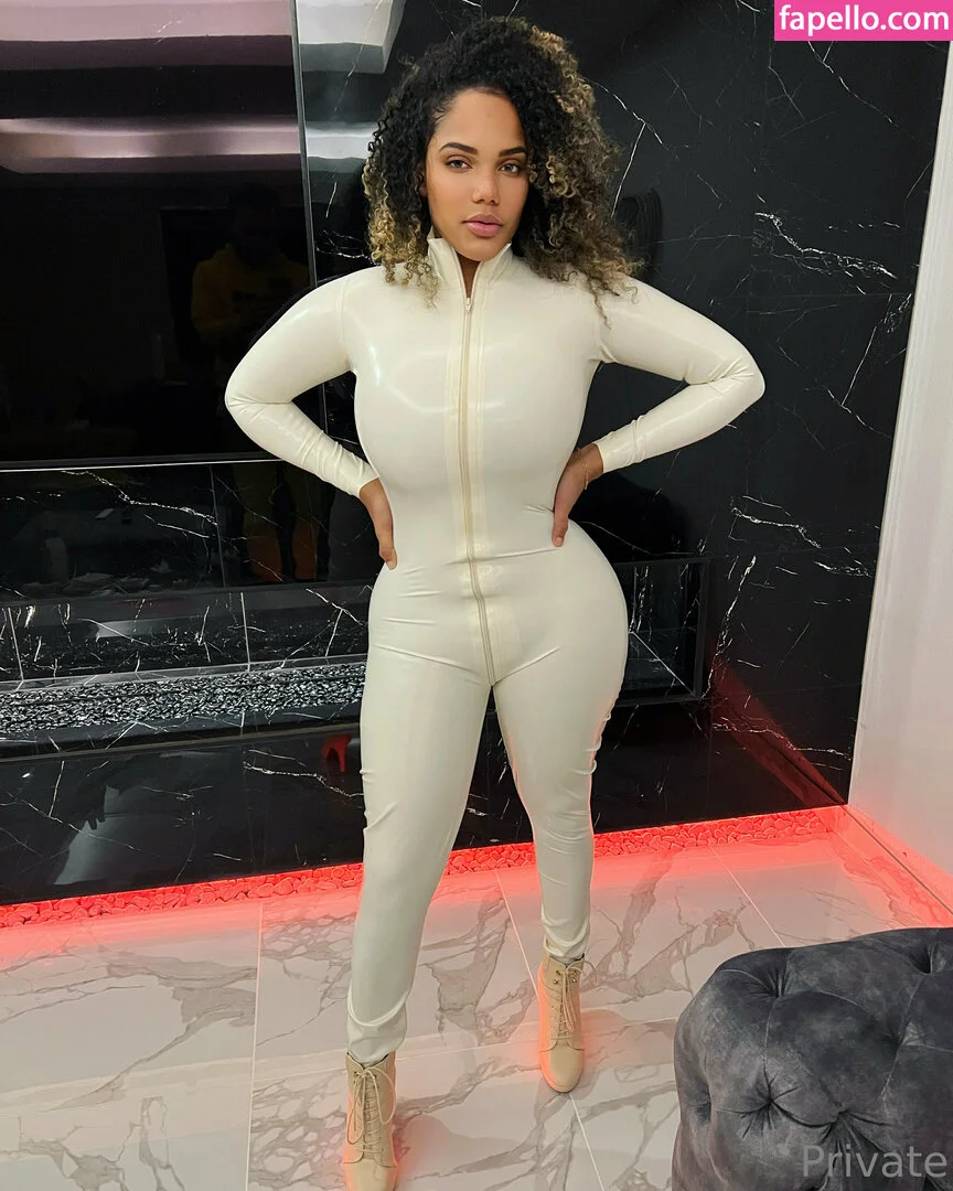 femdomfindom Onlyfans Photo Gallery 