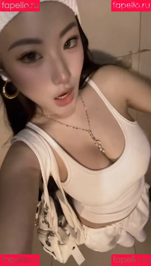 urfreakgemini Onlyfans Photo Gallery 