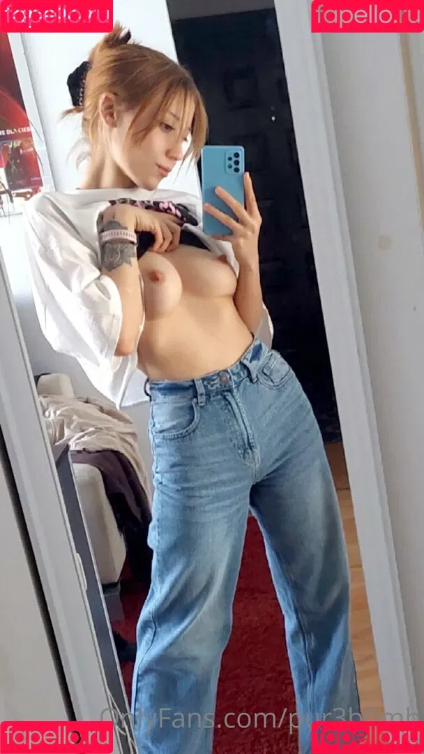 pure_carlyy Onlyfans Photo Gallery 