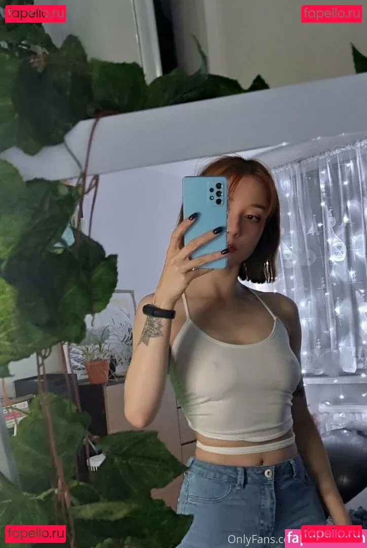 pure_carlyy Onlyfans Photo Gallery 