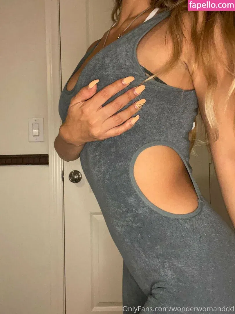 wonderwomanddd Onlyfans Photo Gallery 