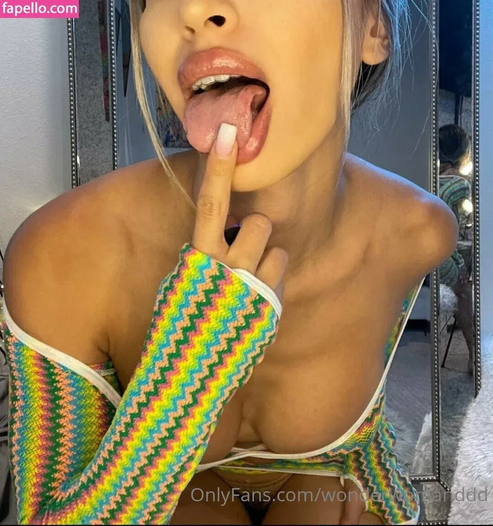 wonderwomanddd Onlyfans Photo Gallery 