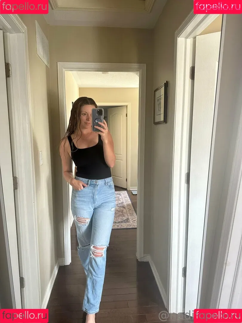 nadiafoxx69 Onlyfans Photo Gallery 