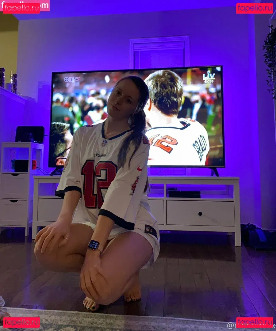 nadiafoxx69 Onlyfans Photo Gallery 