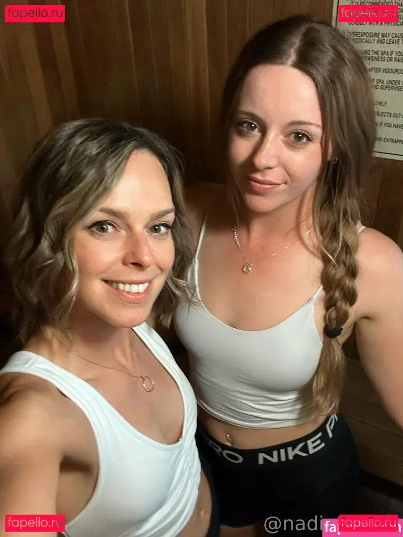 nadiafoxx69 Onlyfans Photo Gallery 