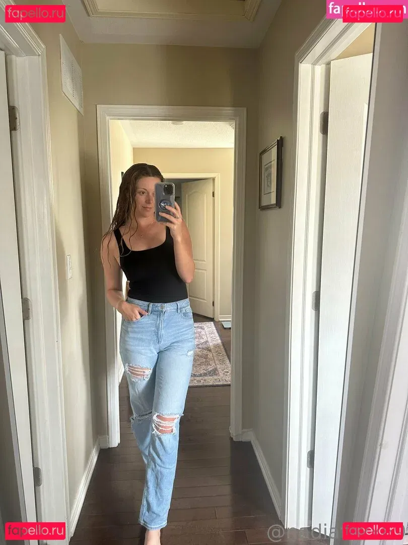 nadiafoxx69 Onlyfans Photo Gallery 