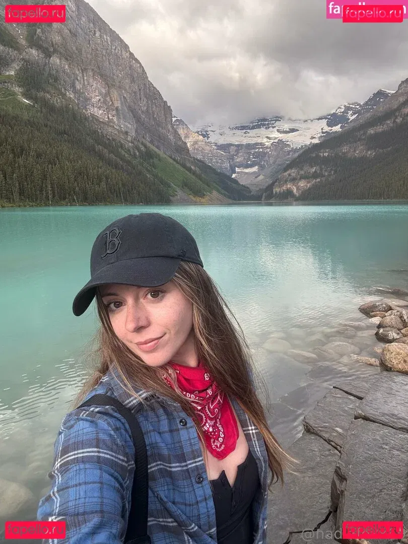 nadiafoxx69 Onlyfans Photo Gallery 