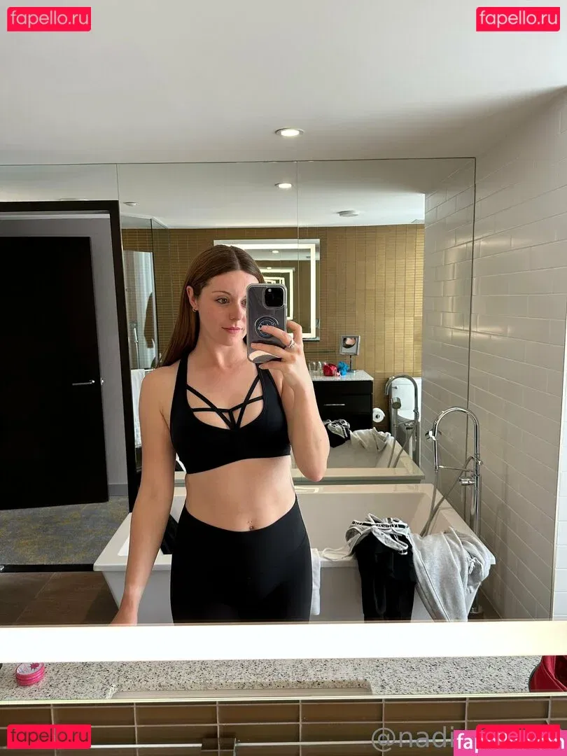 nadiafoxx69 Onlyfans Photo Gallery 