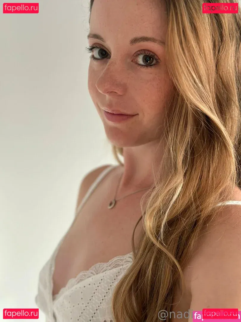 nadiafoxx69 Onlyfans Photo Gallery 